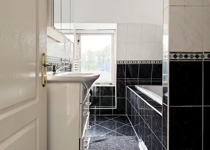 Business In For Expats