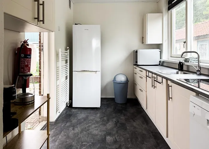 Ferienhaus Business In Dordrecht For Expats